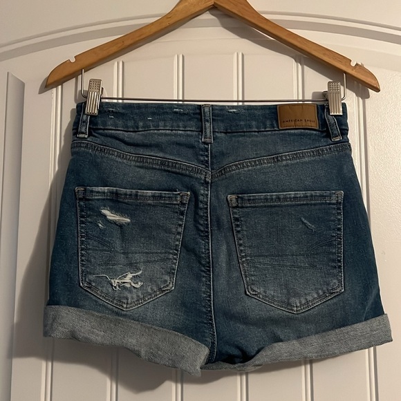 American Eagle Curvy Hi Rise Shortie Jean Shorts Size 2 - Picture 2 of 4